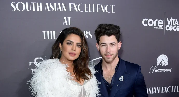Priyanka Chopra and Nick Jonas celebrate New Years in Cabo with Madhu Chopra